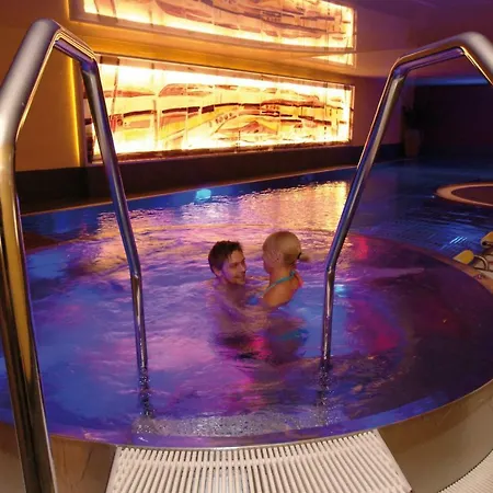 Hotel Winzer Wellness & Kuscheln-3
